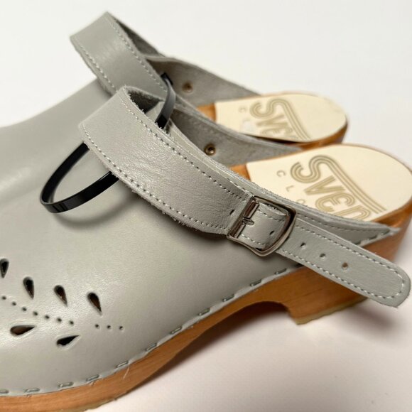 SVEN Original Grey Leaf Punch Leather Clogs – 7.5/8 Womens NARROW Fit - Picture 5 of 10